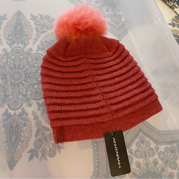 NWT - Baby Alpaca Coral Hat - Picture 2 of 3